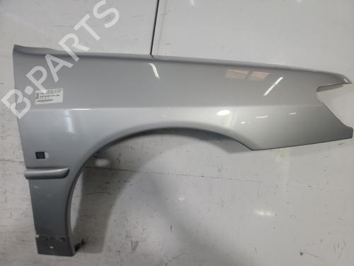 Used Right front fenders PEUGEOT 306 Hatchback (7A, 7C, N3, N5) 2.0 HDI 90 (90 hp) 25996879