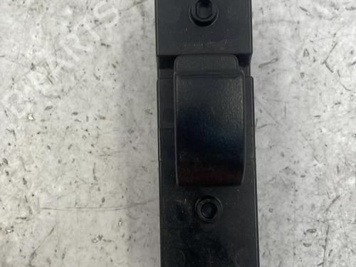 Used Left rear window switch CITROËN C-CROSSER (VU_, VV_) 2.2 HDi (156 hp) 22829988