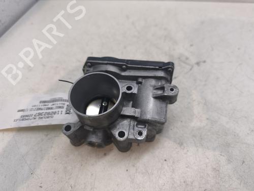 Used Throttle body RENAULT TWINGO II (CN0_) 1.2 16V (CN04, CN0B) (75 hp) 27982720
