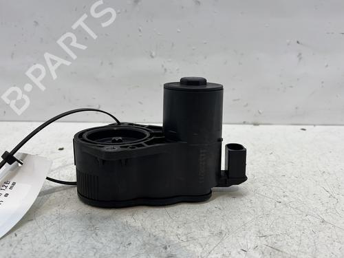 Used Electric handbrake PEUGEOT 3008 II SUV (MC_, MR_, MJ_, M4_) 1.2 THP/ PureTech 130 (MRHNSM, MRHNSU, MRHNSJ, MRHNYW,... (131 hp) 29502091