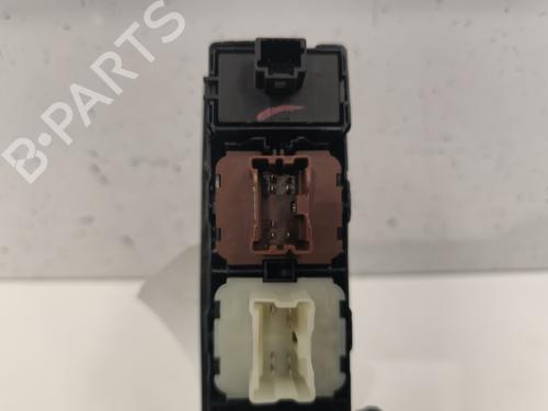 Used Left front window switch Left front window switch RENAULT CAPTUR I (J5_, H5_) 0.9 TCe 90 (90 hp) 26679846 26679846