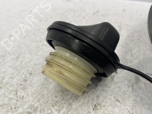 Fuel flap NISSAN NOTE (E11, NE11) 1.4 | BP25120948C131 