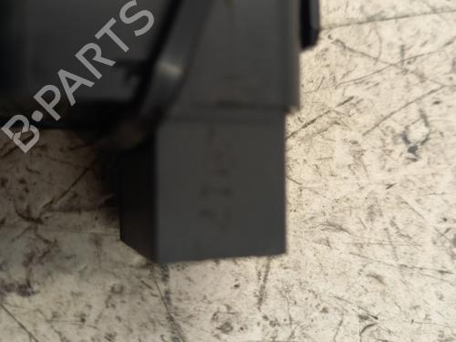 Used Mirror switch Mirror switch CITROËN C3 III (SX) 1.6 BlueHDi 100 (99 hp) 24131466 24131466