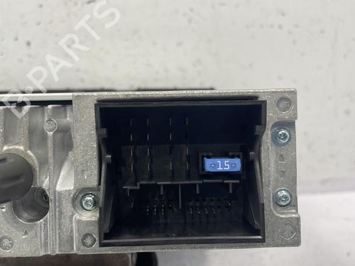 Radio PEUGEOT 208 I (CA_, CC_) 1.2 VTi 68 / PureTech 68 | BP25445572E6 
