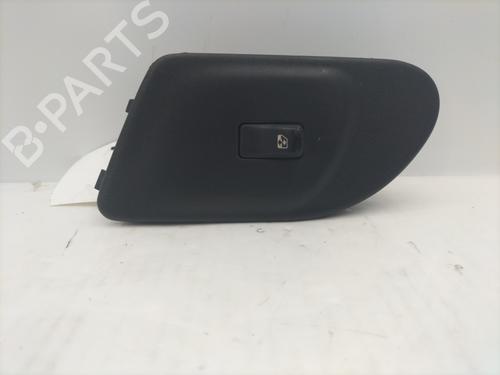Used Right front window switch Right front window switch RENAULT SAFRANE II (B54_) 2.2 dT (B54G) (113 hp) 32031058 32031058