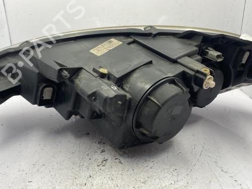 Right headlight PEUGEOT 807 (EB_) 2.2 HDi | BP22839038C29 
