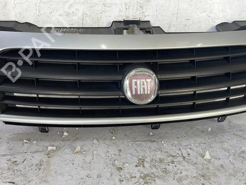Used Grille FIAT SCUDO Bus (270_, 272_) 2.0 D Multijet (120 hp) 24987434