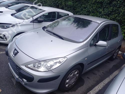 Front bumper reinforcement PEUGEOT 307 (3A/C) 1.6 16V | BP29286011C109 