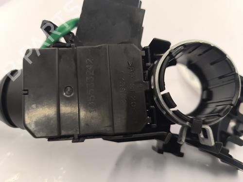 Switch TOYOTA YARIS (_P13_) 1.5 Hybrid (NHP130_, NHP130) | BP25758235I30 