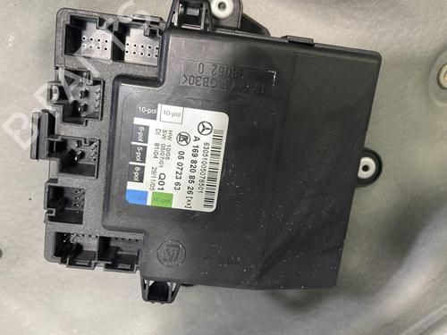 Used Rear left window mechanism Rear left window mechanism MERCEDES-BENZ B-CLASS Sports Tourer (W245) B 180 CDI (245.207) (109 hp) 22843328 22843328