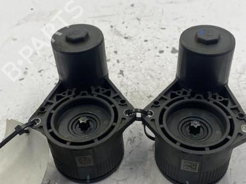 Electric handbrake PEUGEOT 308 II (LB_, LP_, LW_, LH_, L3_) 1.5 BlueHDi 130 | BP22841727E5 