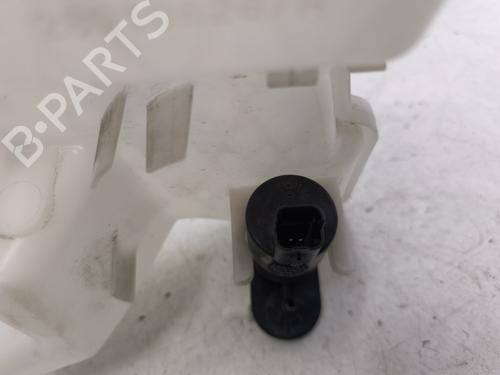 Used Windscreen washer tank Windscreen washer tank RENAULT KADJAR (HA_, HL_) 1.2 TCe 130 (HLMR) (130 hp) 35886748 35886748