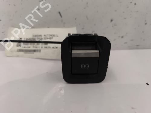 switch-peugeot-rifter-2018-26888914 main image