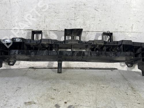 Used Rear bumper bracket RENAULT CLIO IV (BH_) 1.2 16V (73 hp) 26130665