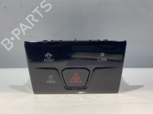 Used Warning switch VW GOLF VIII Variant (CG5, DB5) 2.0 TDI (150 hp) 30378993