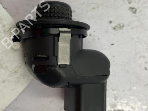 Used Mirror switch Mirror switch RENAULT CLIO III (BR0/1, CR0/1) 1.5 dCi (BR17, CR17) (86 hp) 22844432 22844432