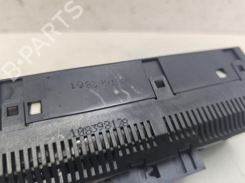 display-monitor-opel-meriva-a-mpv-x03-2003-2004-2005-2006-2007-2008-2009-2010-27288135 main image