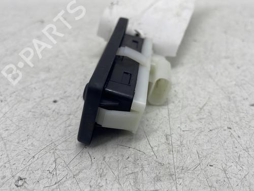 Switch PEUGEOT 3008 II SUV (MC_, MR_, MJ_, M4_) 1.5 BlueHDi 130 | BP32078405I30 