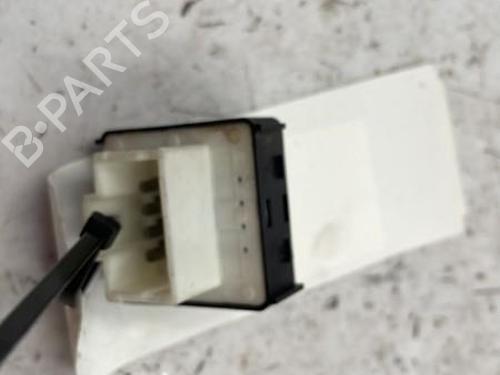 Used Switch Switch CITROËN C4 CACTUS 1.6 BlueHDi 100 (99 hp) 22833155 22833155