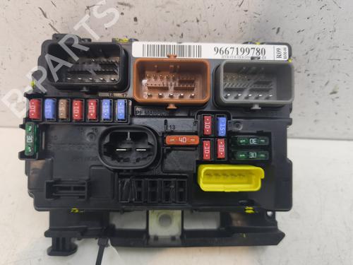 Used Fuse box CITROËN C3 II (SC_) 1.4 HDi 70 (SC8HZC, SC8HR0, SC8HP4) (68 hp) 27924386