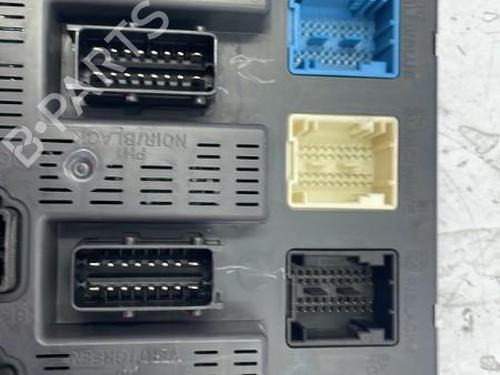 Fuse box CITROËN C3 I (FC_, FN_) 1.4 i | BP22838232E1 
