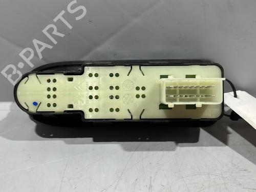 Switch CITROËN C3 II (SC_) 1.1 i | BP28181221I30 