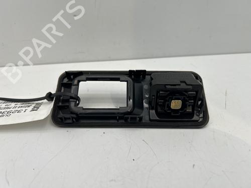 camera-jaguar-xe-x760-2015-39422680 main image