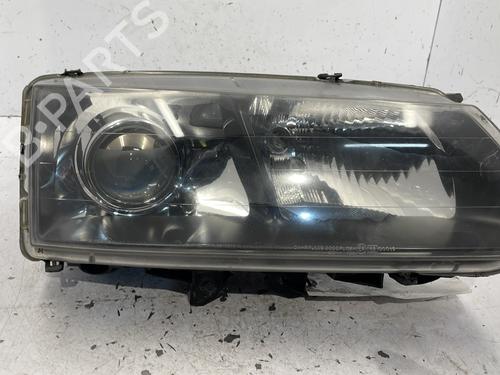 Used Right headlight Right headlight RENAULT AVANTIME (DE0_) 3.0 V6 (DE04, DE0T) (207 hp) 33317215 33317215