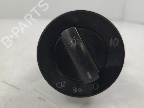 Used Headlight switch Headlight switch VW POLO IV (9N_, 9A_) 1.4 TDI (75 hp) 22822842 22822842