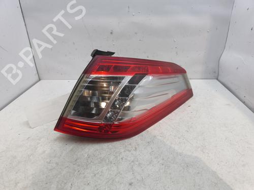 right-taillight-peugeot-508-sw-i-8e_-2010-2011-2012-2013-2014-2015-2016-2017-2018-29726007 main image