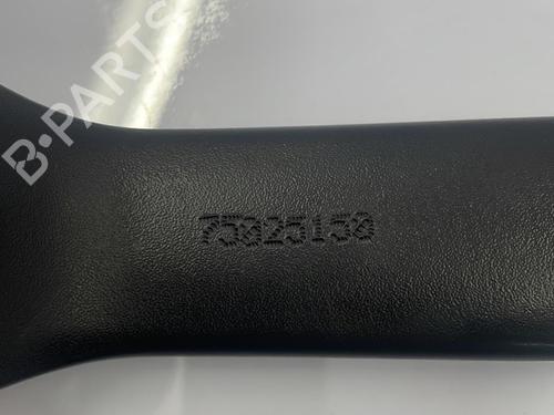 Used Front left exterior door handle MITSUBISHI L200 / TRITON (KA_T, KB_T) 2.5 DI-D 4WD (KB4T) (136 hp) 22828475