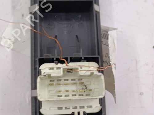 Used Switch RENAULT CLIO III (BR0/1, CR0/1) 1.2 16V (BR0P, CR0P) (101 hp) 22817786