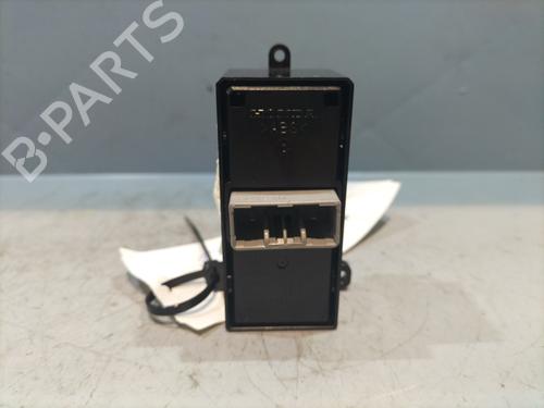 right-rear-window-switch-honda-civic-ix-tourer-fk-2014-2015-2016-30088449 main image