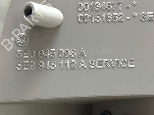 Used Right taillight Right taillight SKODA OCTAVIA III Combi (5E5, 5E6) 2.0 TDI 4x4 (150 hp) 40609321 40609321