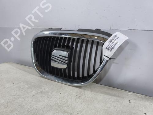 Used Grille Grille 39214580 39214580