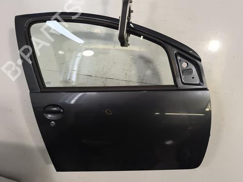 Used Right front door TOYOTA AYGO (_B1_) 1.0 (KGB10_, KGB10R) (68 hp) 25146993