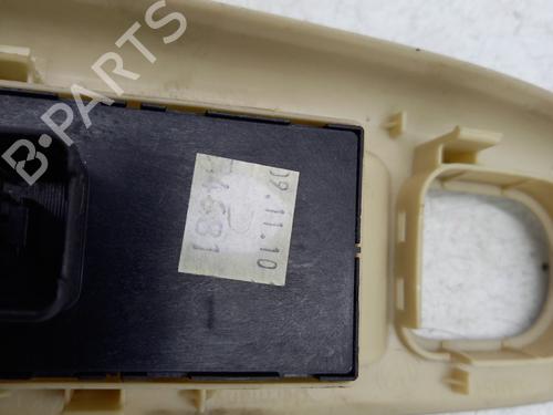 Left front window switch VW GOLF PLUS V (5M1, 521) 2.0 TDI | BP32218666I27