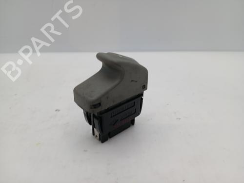 Høyre Foran elrute bryter Høyre Foran elrute bryter RENAULT TWINGO I (C06_) 1.2 (C066, C068) (58 hp) 35961239 35961239