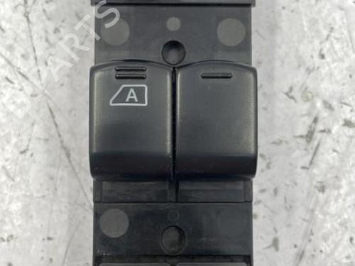 Used Right rear window switch NISSAN NOTE (E11, NE11) 1.5 dCi (90 hp) 22835257