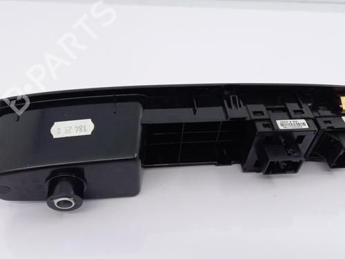 Used Left front window switch FIAT PUNTO (199_) 1.2 (199AXZ1A, 199BXZ1A) (69 hp) 26911537