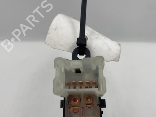 Right rear window switch RENAULT KADJAR (HA_, HL_) 1.5 dCi 110 (HLA3) | BP31581962I28