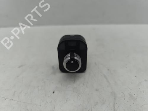 Commande retroviseurs AUDI TT (8J3) 1.8 TFSI (160 hp) 32313854