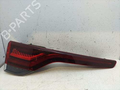 Venstre baglygte bagklap RENAULT MEGANE IV Grandtour (K9A/M/N_) E-TECH 160 (K9NH) (158 hp) 28004452