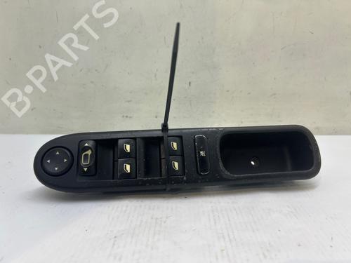 Used Left front window switch Left front window switch 38542961 38542961