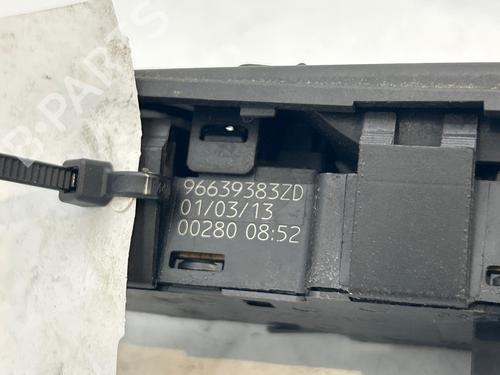 Used Left front window switch Left front window switch CITROËN C4 Picasso I MPV (UD_) 1.6 HDi 110 (112 hp) 39663983 39663983