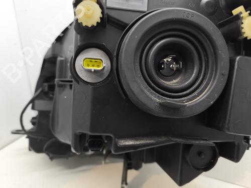 Used Right headlight Right headlight CHEVROLET ORLANDO (J309) 2.0 D (163 hp) 31262895 31262895