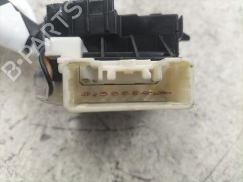 switch-suzuki-swift-iii-mz-ez-2005-23841824 main image