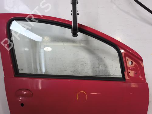 Right front door PEUGEOT 107 (PM_, PN_) 1.0 | BP26585035C3