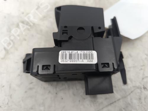 Switch RENAULT SCÉNIC III (JZ0/1_) 1.5 dCi (JZ02, JZ0R) | BP24637294I30 