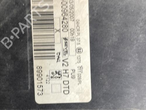 Right headlight PEUGEOT 807 (EB_) 2.0 HDi | BP23841903C29 